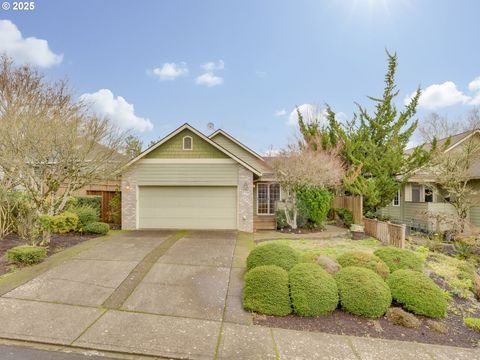 Photo of 518 NW Willamette Ct, McMinnville, OR 97128 (MLS # 693440258)