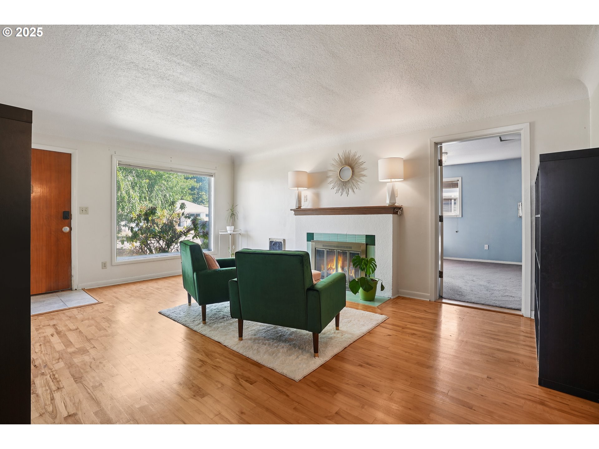 8607 MT THIELSON AVE