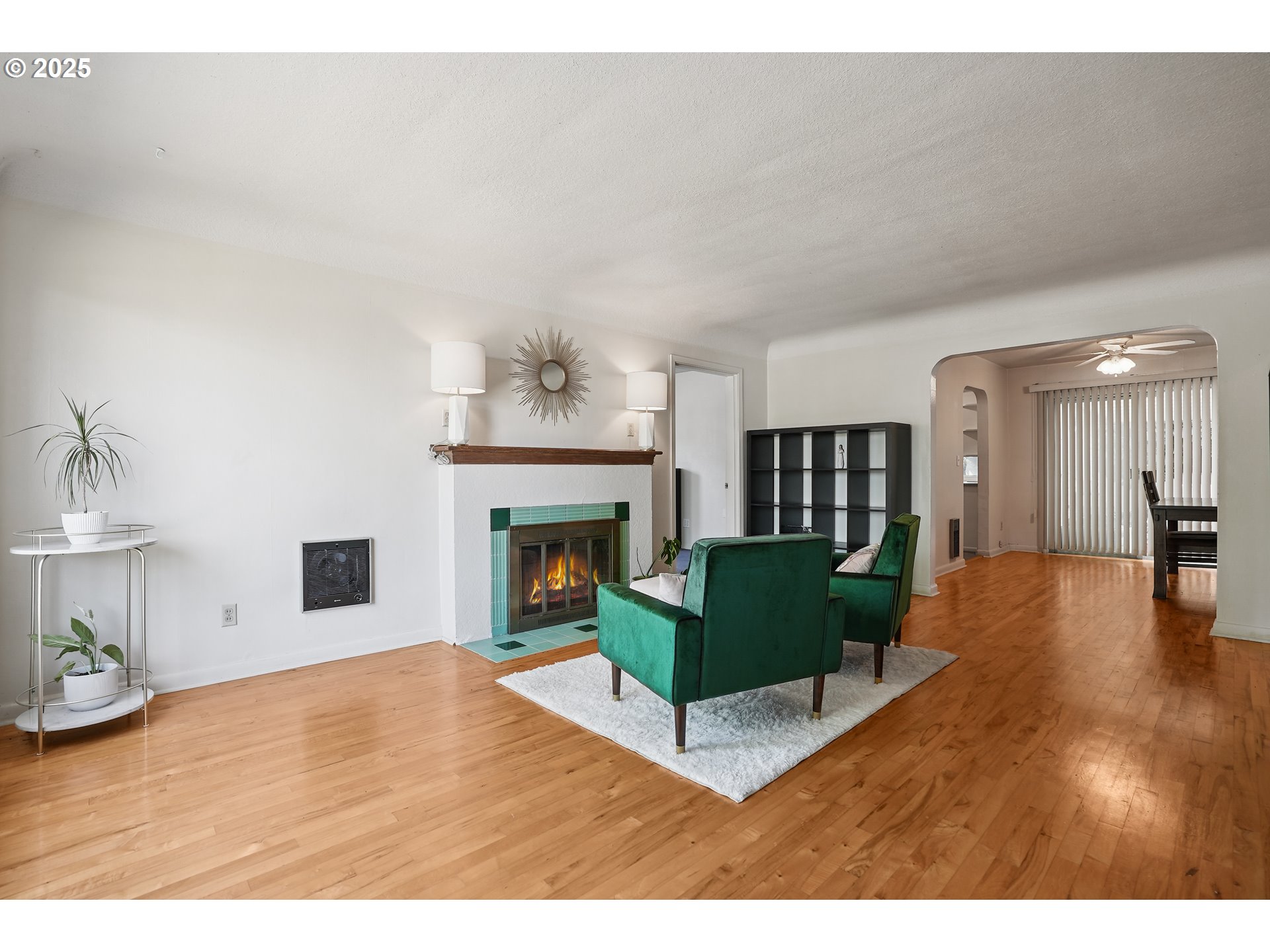 8607 MT THIELSON AVE