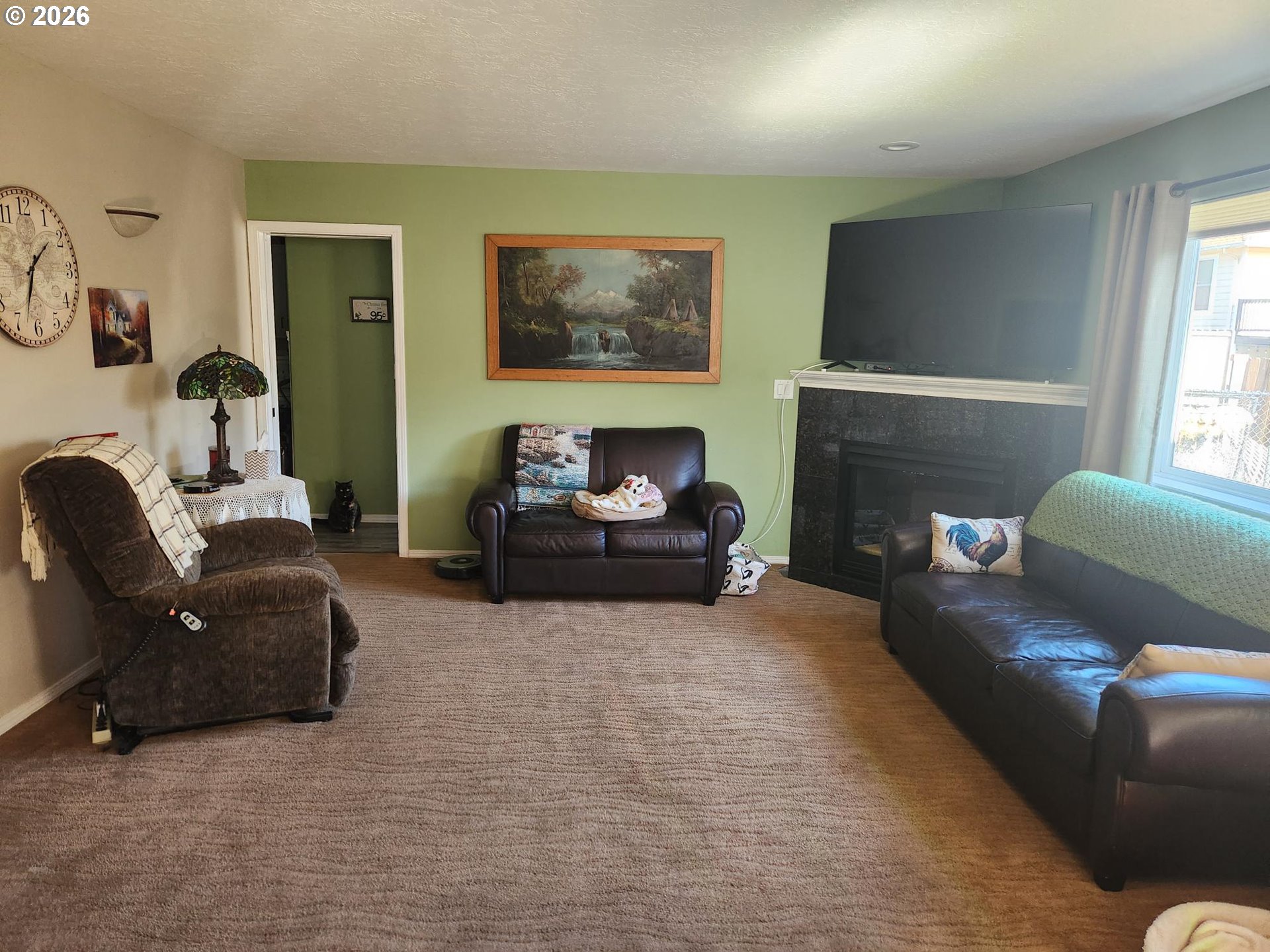 2033 WEST PARK CT NW