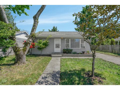 4230 SE 73RD AVE Portland OR 97206