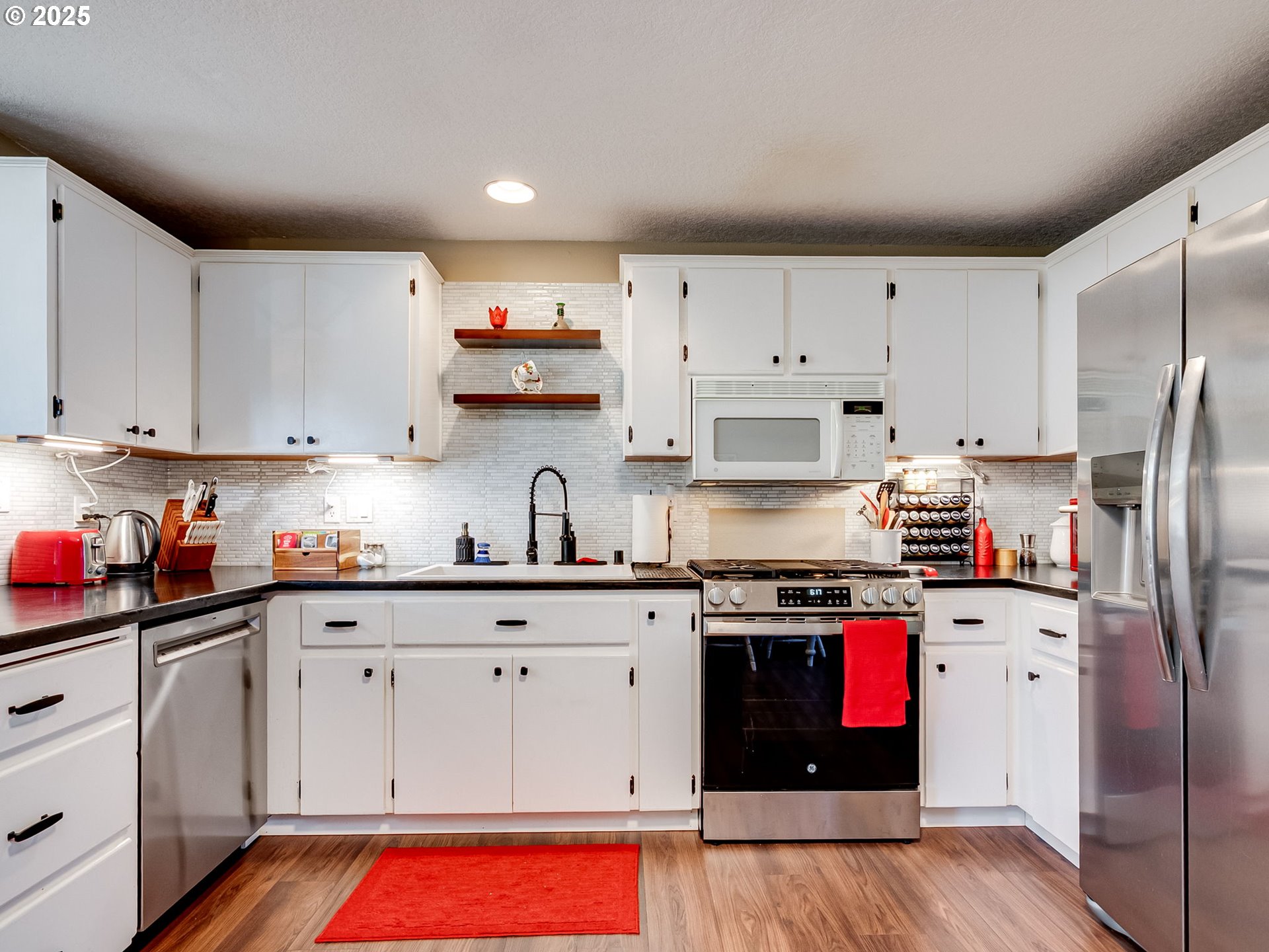 221 NE 176TH AVE