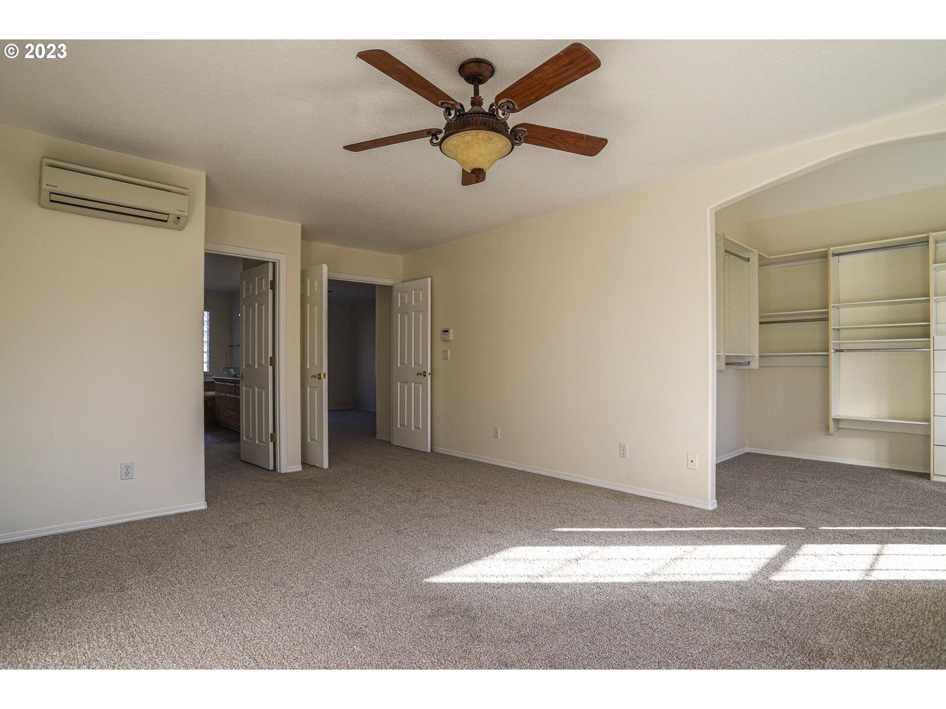 Portland, Oregon 97229, United States, 3 Bedrooms Bedrooms, ,3 BathroomsBathrooms,Residential,Active,80791