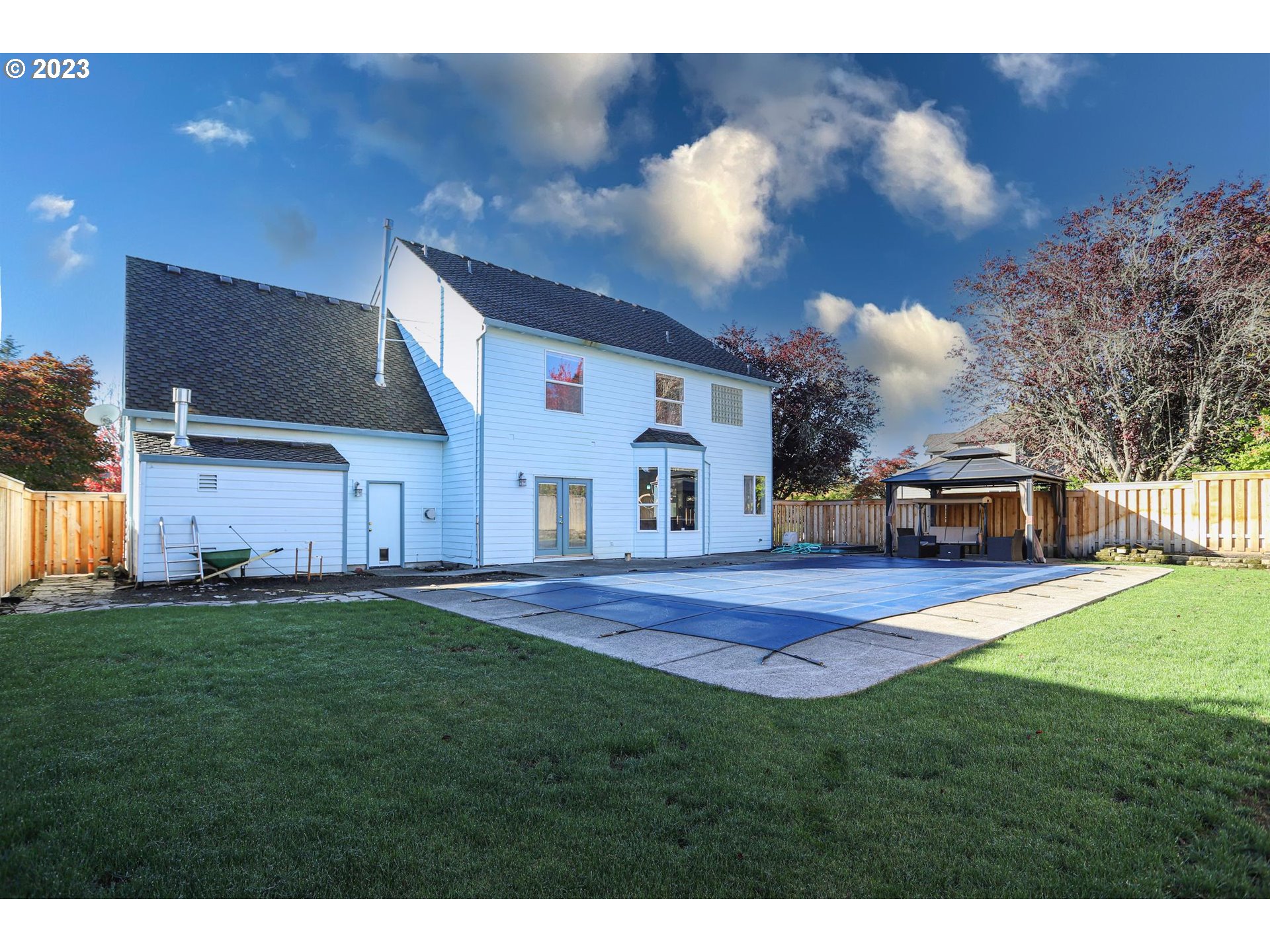 Portland, Oregon 97229, United States, 3 Bedrooms Bedrooms, ,3 BathroomsBathrooms,Residential,Active,80791