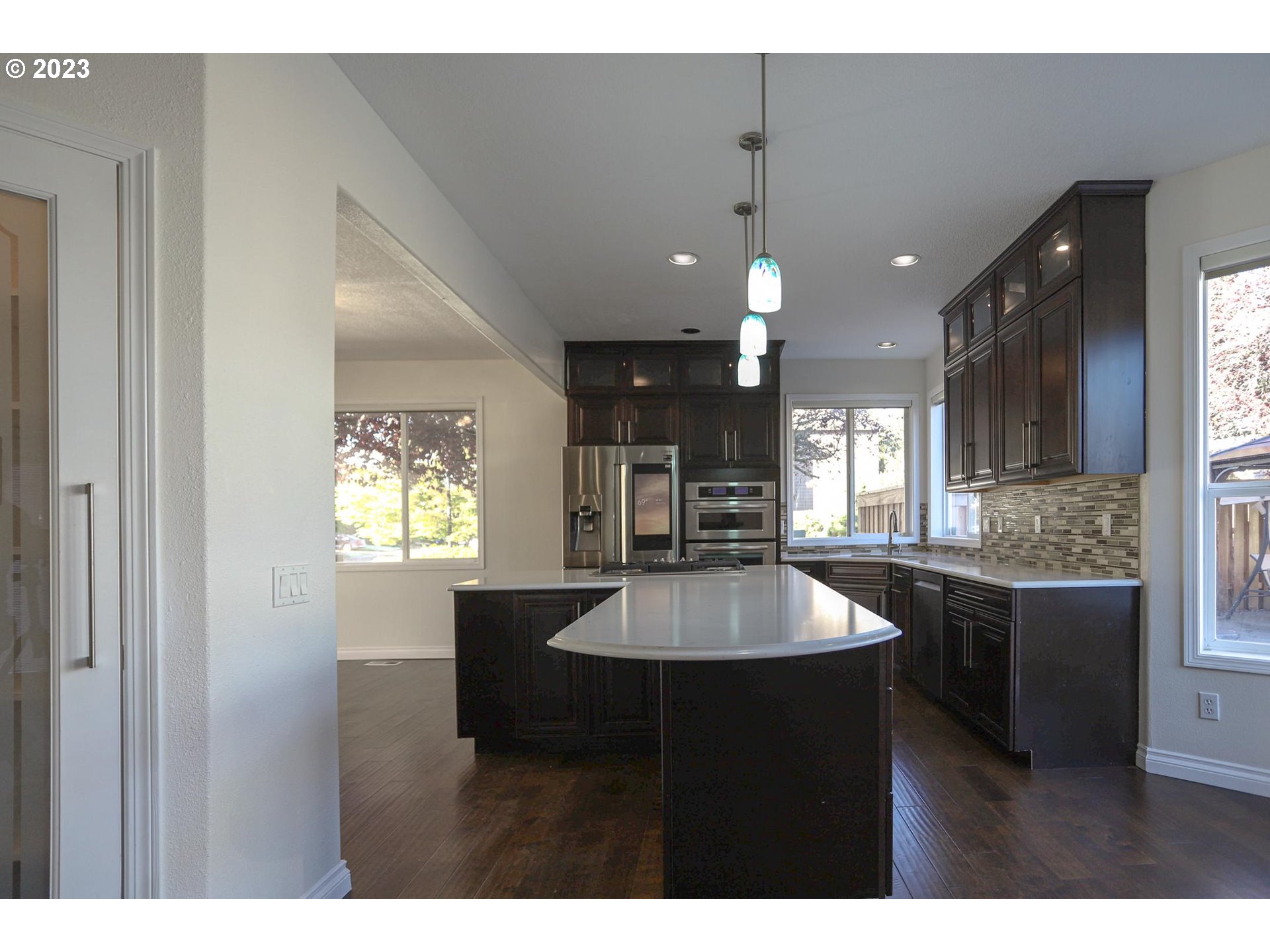 Portland, Oregon 97229, United States, 3 Bedrooms Bedrooms, ,3 BathroomsBathrooms,Residential,Active,80791