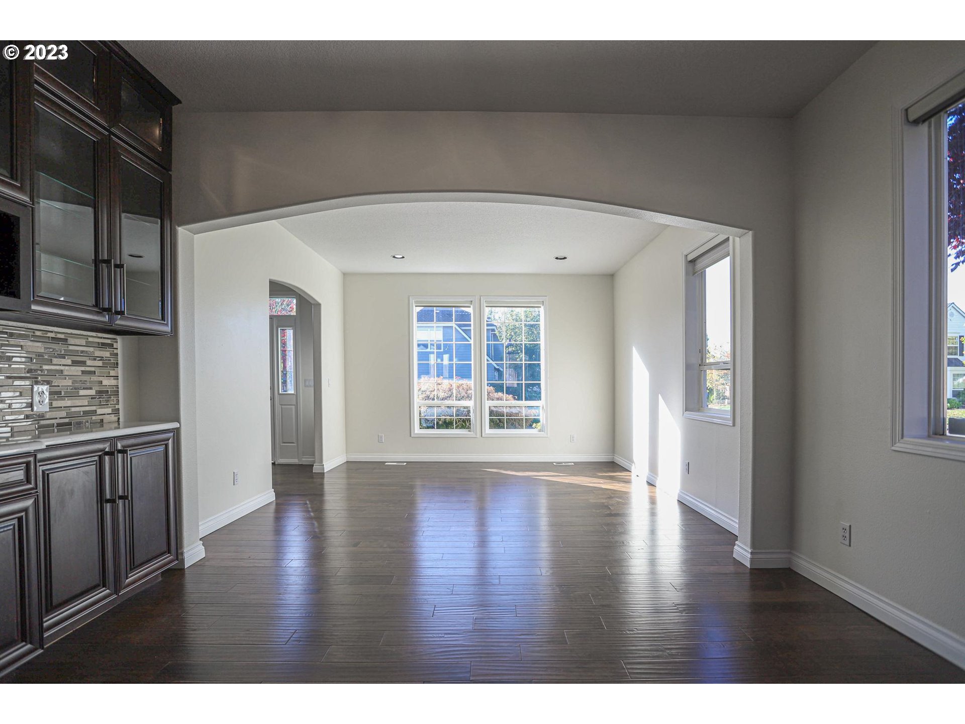 Portland, Oregon 97229, United States, 3 Bedrooms Bedrooms, ,3 BathroomsBathrooms,Residential,Active,80791