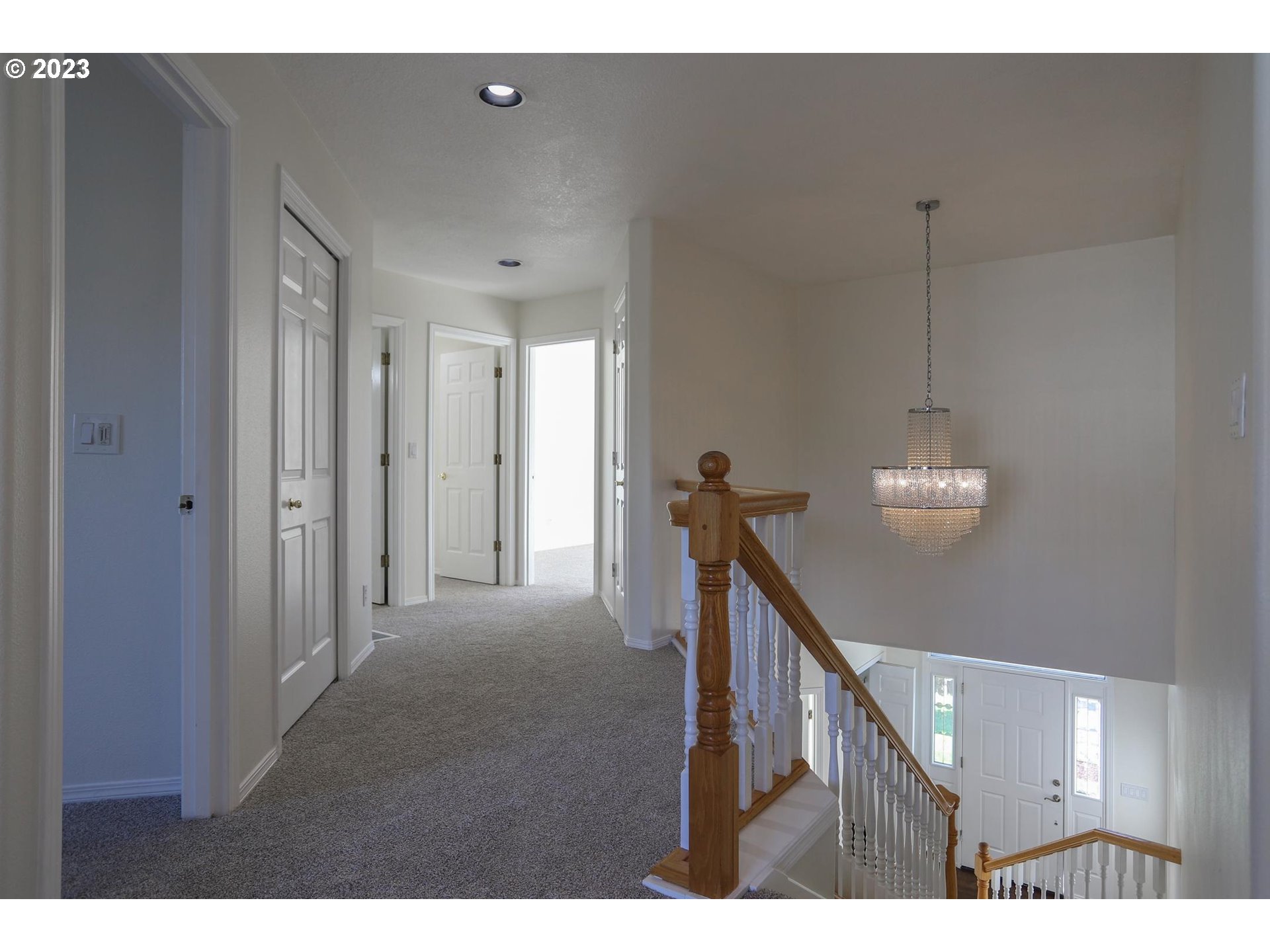 Portland, Oregon 97229, United States, 3 Bedrooms Bedrooms, ,3 BathroomsBathrooms,Residential,Active,80791