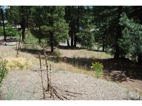 554 N Bonanza ST Sumpter OR 97877
