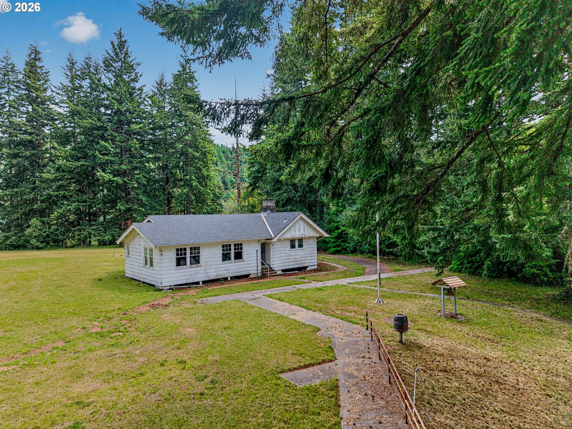 1190 N Tenmile Lake
