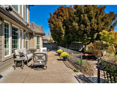 Tiny photo for 685 Saint Andrews Loop, Creswell, OR 97426 (MLS # 417619813)