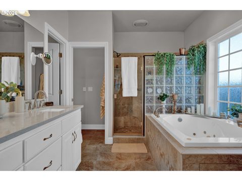 Tiny photo for 685 Saint Andrews Loop, Creswell, OR 97426 (MLS # 417619813)