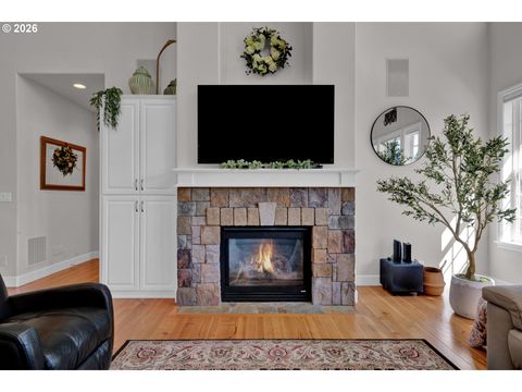 Tiny photo for 685 Saint Andrews Loop, Creswell, OR 97426 (MLS # 417619813)