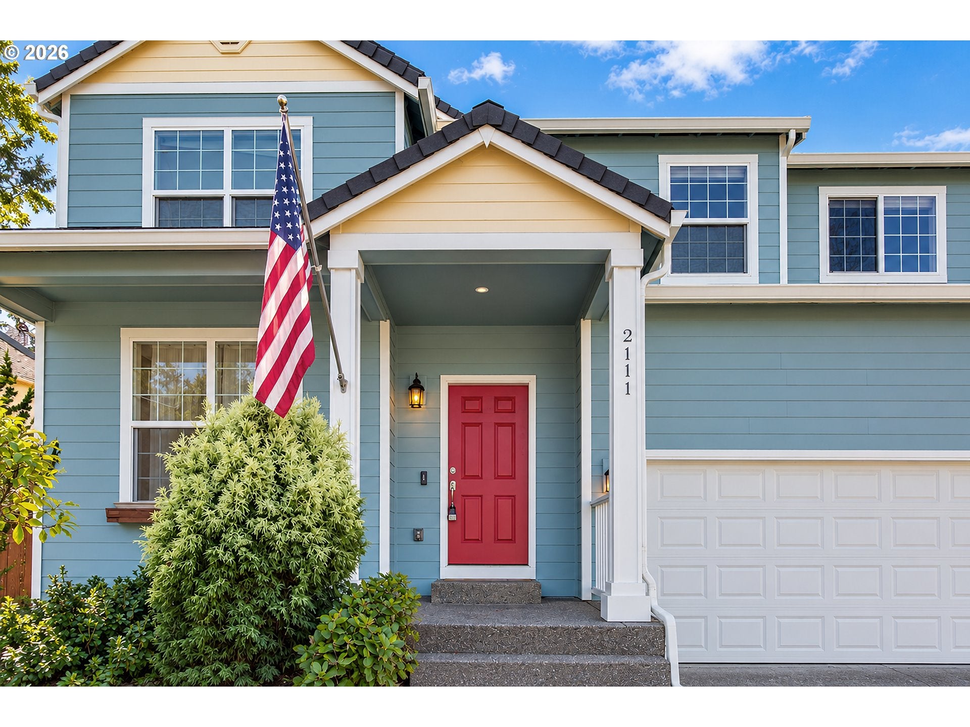 2111 NW Beauchamp CT
