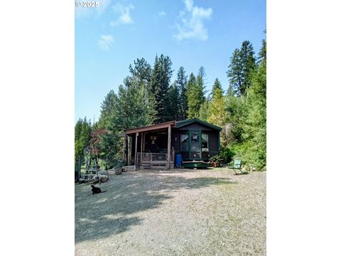 605 SUMPTER VALLEY HWY Sumpter OR 97877
