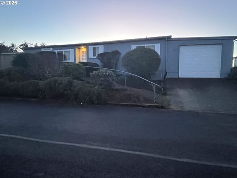 100 RIVER BEND RD 23 Reedsport OR 97467