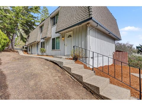 174 NW STONEWAY DR Salem OR 97304