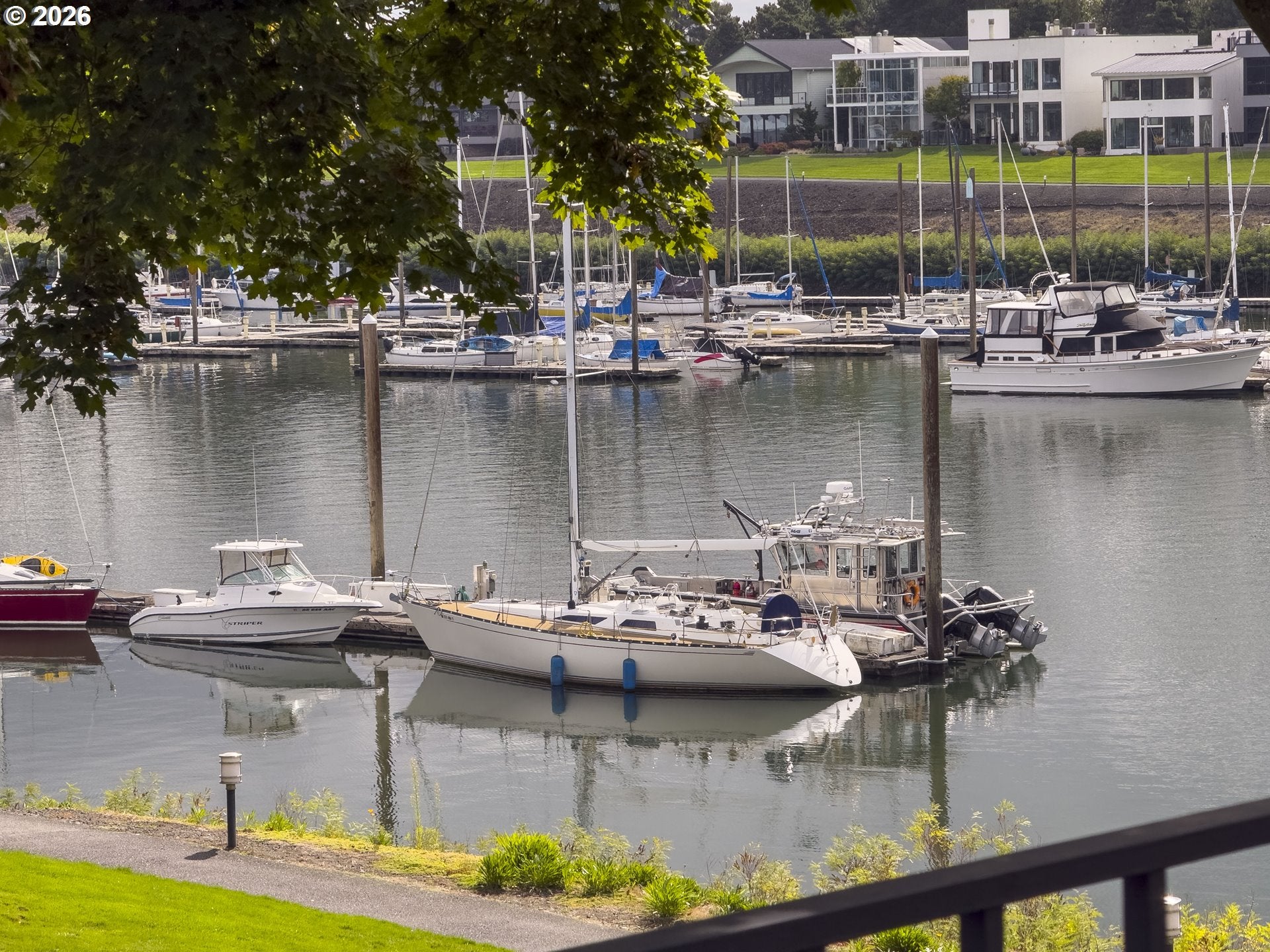 230 N HAYDEN BAY DR