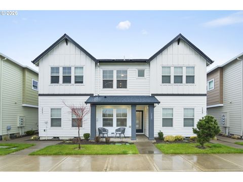 7523 SE KINNAMAN ST Hillsboro OR 97123