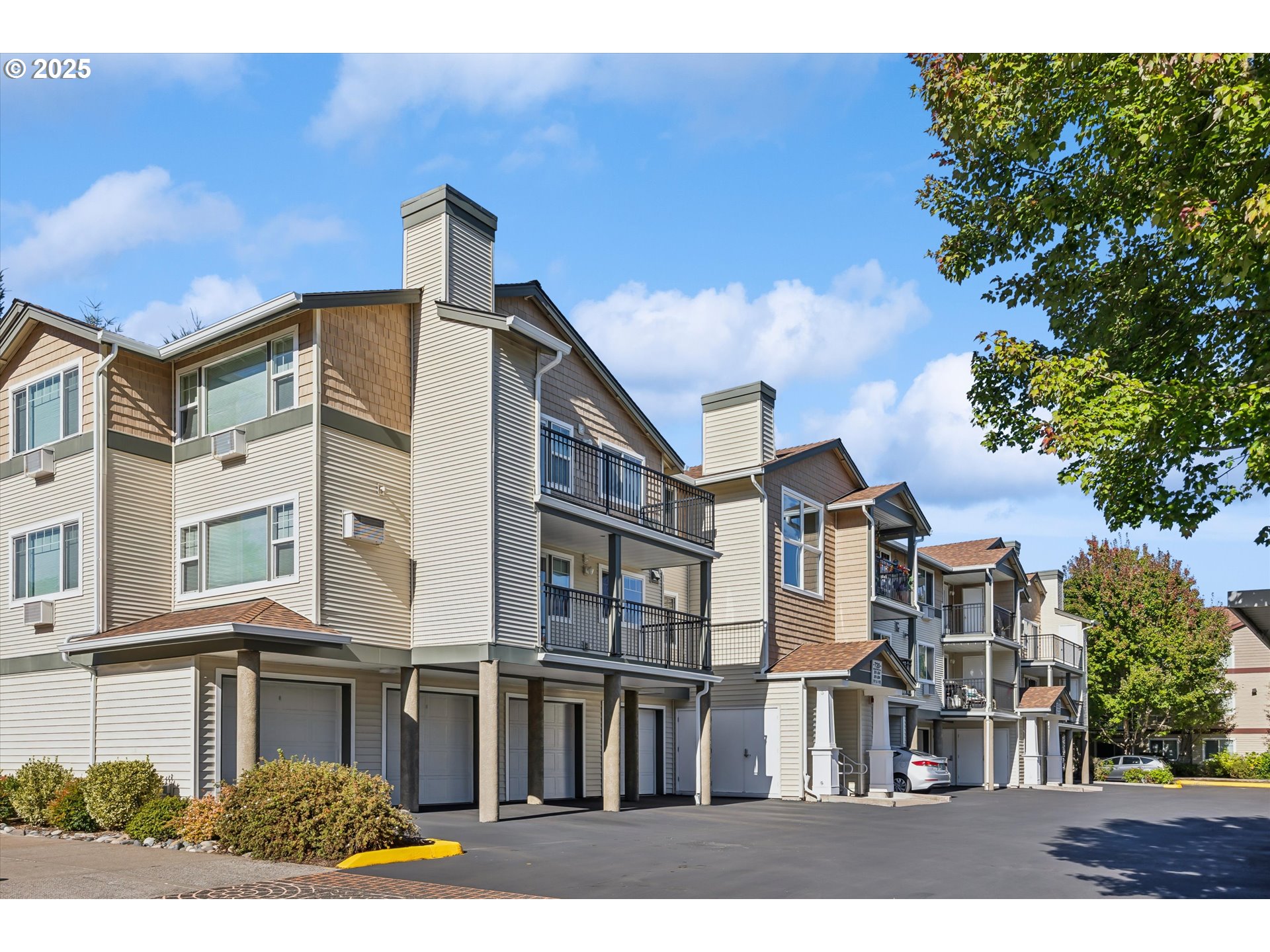730 NW 185TH AVE #307