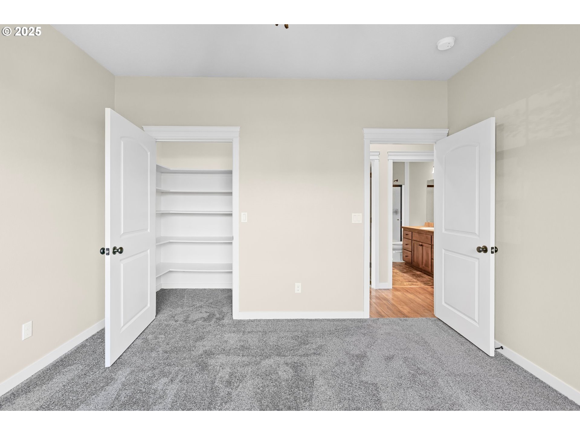 Junction City, Oregon 97448, United States, 3 Bedrooms Bedrooms, ,2 BathroomsBathrooms,Residential,Active,98790