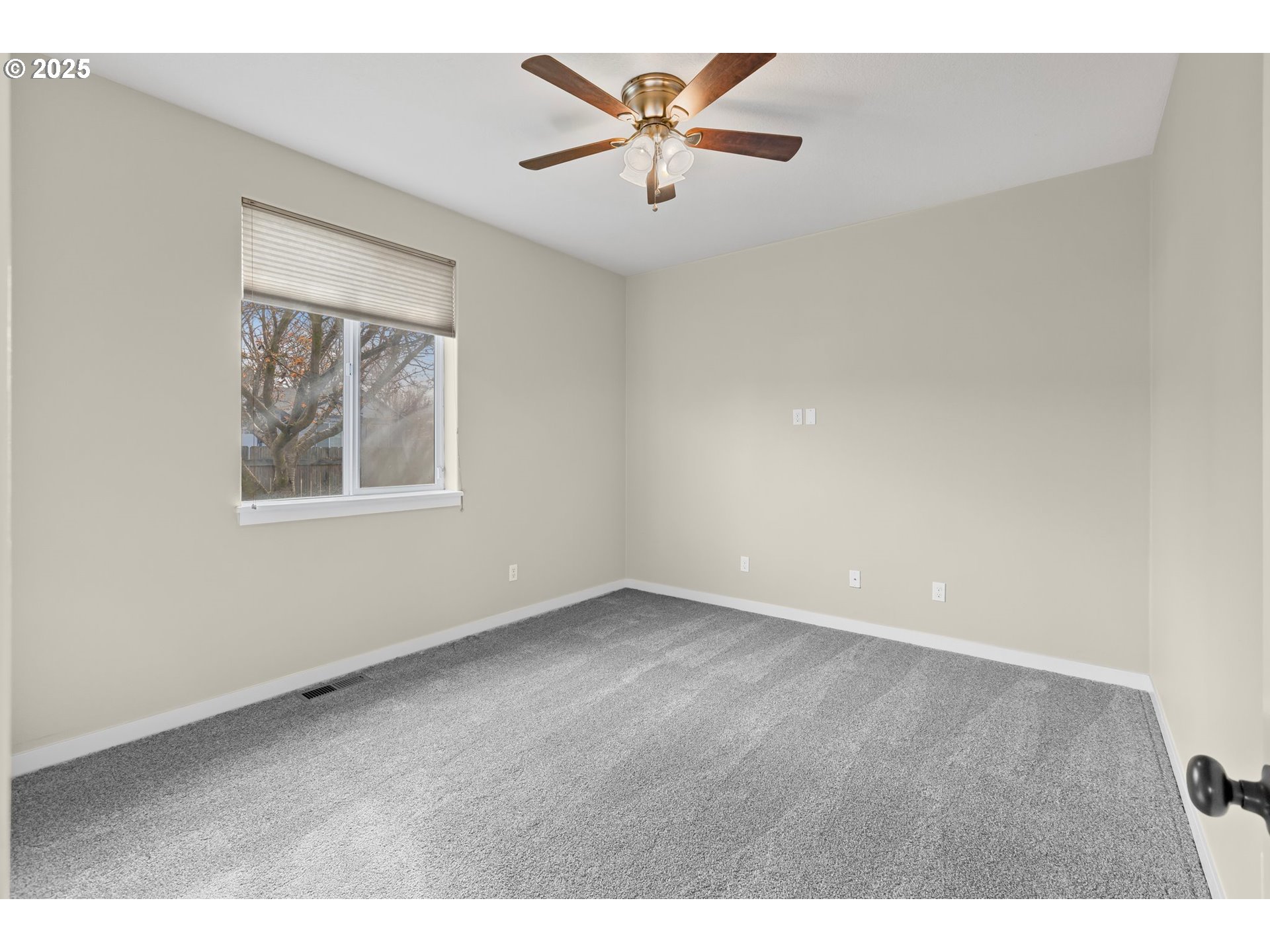 Junction City, Oregon 97448, United States, 3 Bedrooms Bedrooms, ,2 BathroomsBathrooms,Residential,Active,98790