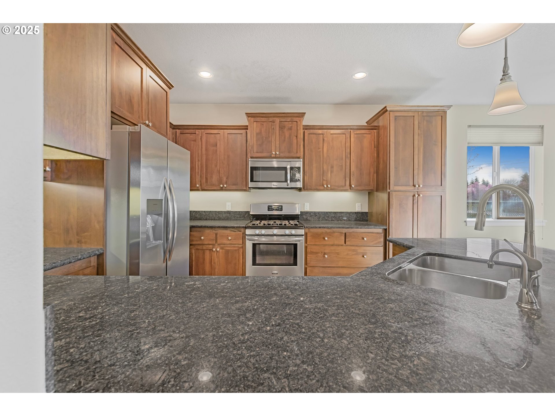 Junction City, Oregon 97448, United States, 3 Bedrooms Bedrooms, ,2 BathroomsBathrooms,Residential,Active,98790