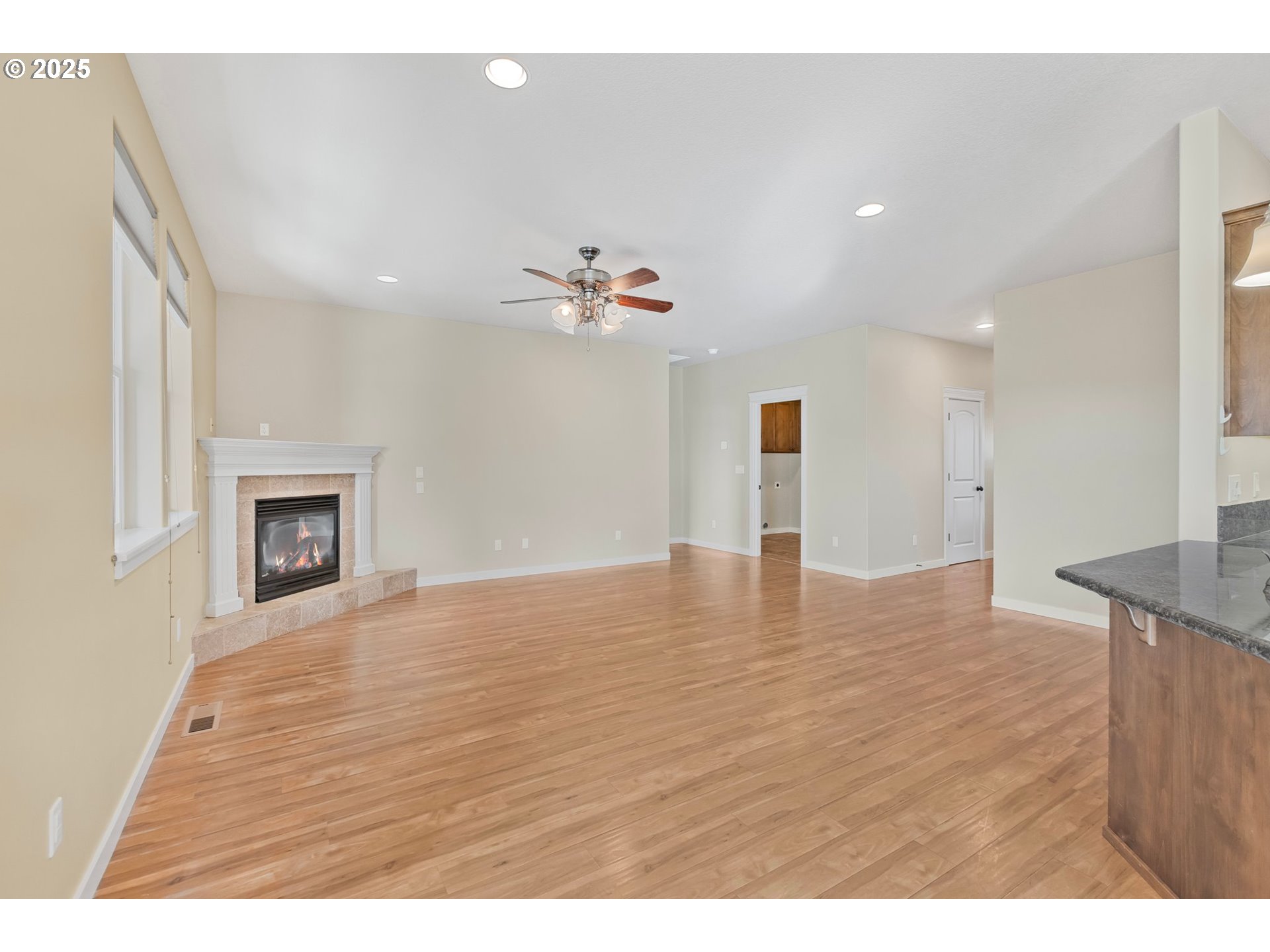 Junction City, Oregon 97448, United States, 3 Bedrooms Bedrooms, ,2 BathroomsBathrooms,Residential,Active,98790