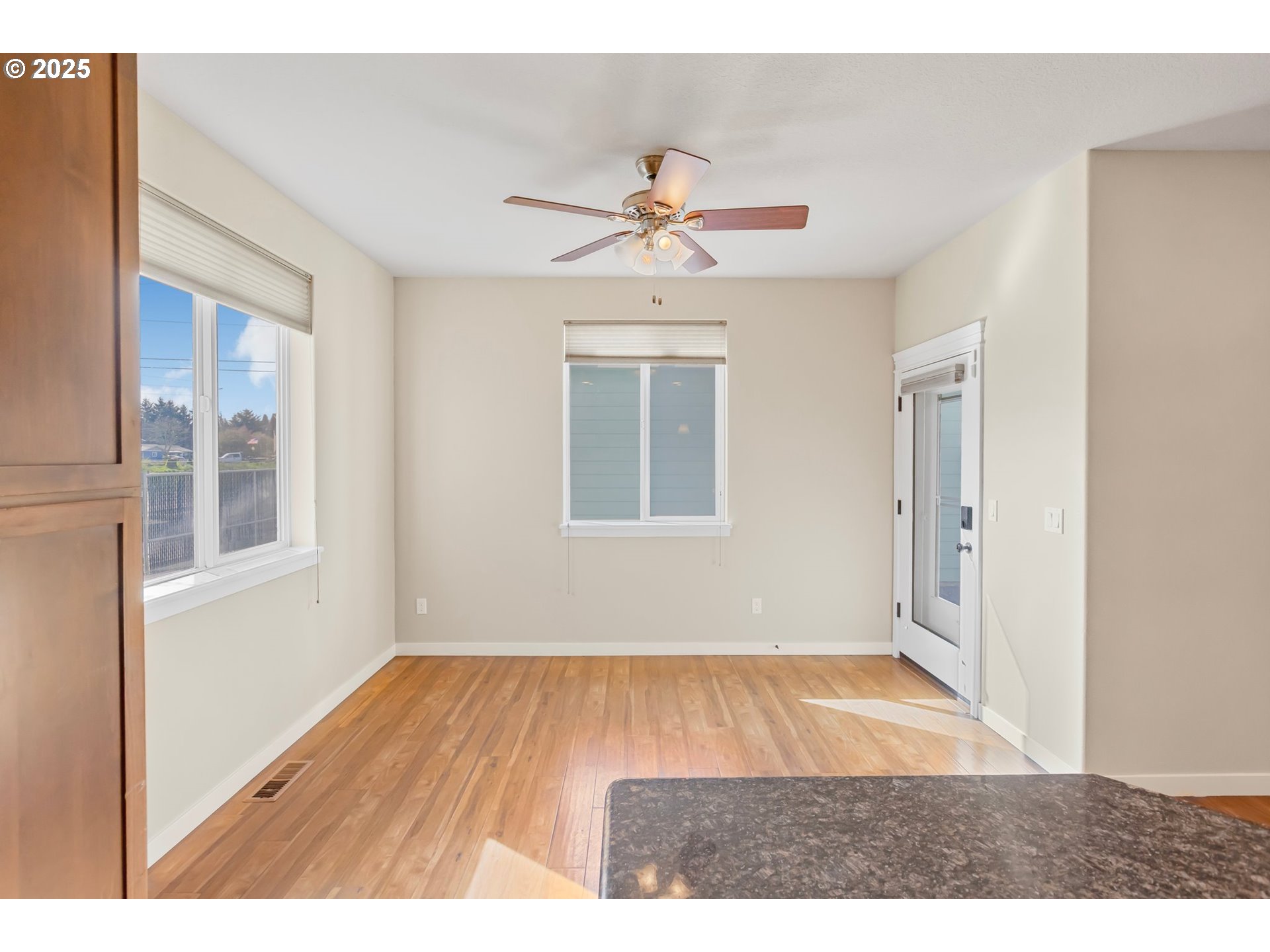 Junction City, Oregon 97448, United States, 3 Bedrooms Bedrooms, ,2 BathroomsBathrooms,Residential,Active,98790