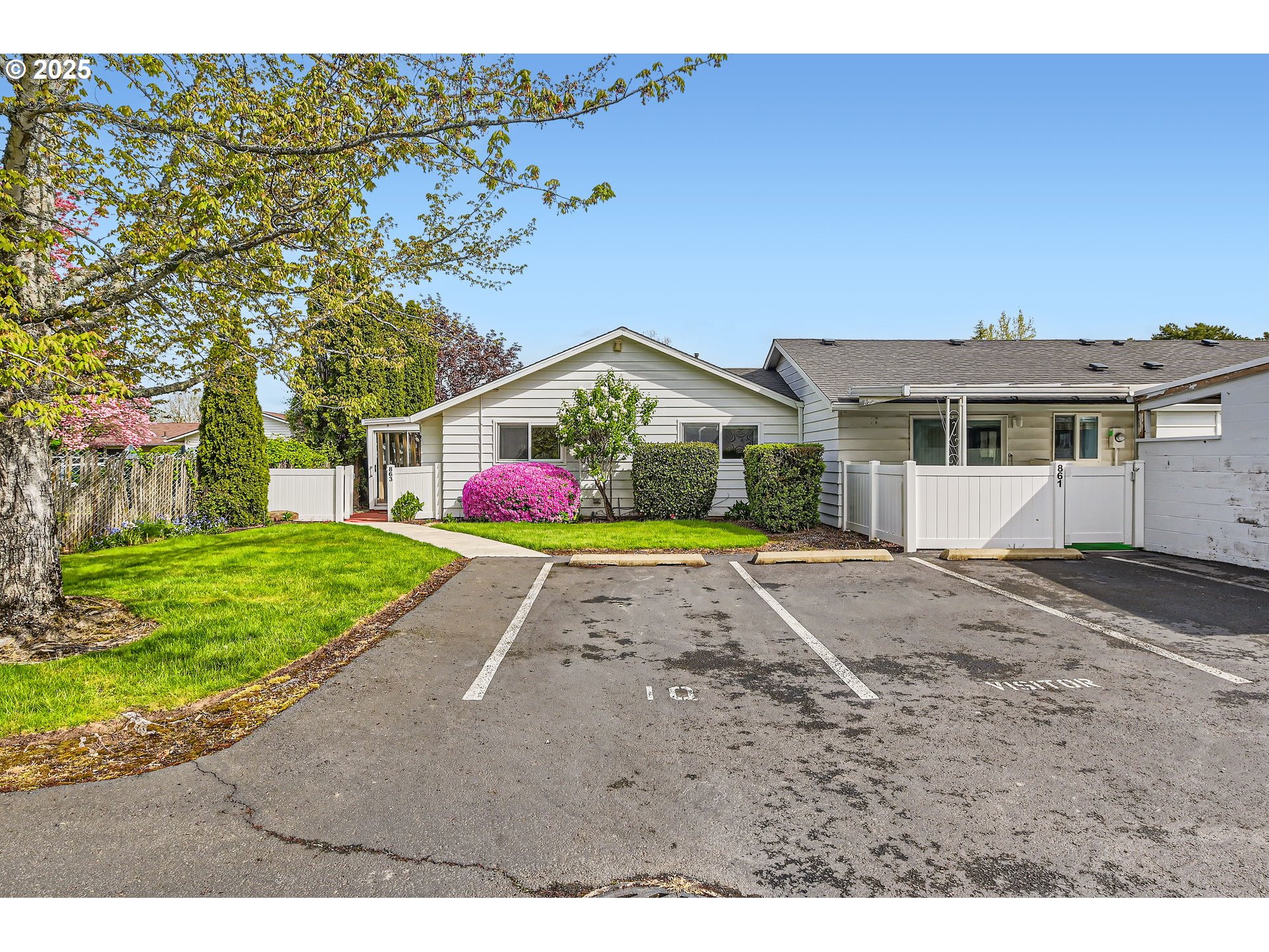 863 NE Fleming AVE B-10