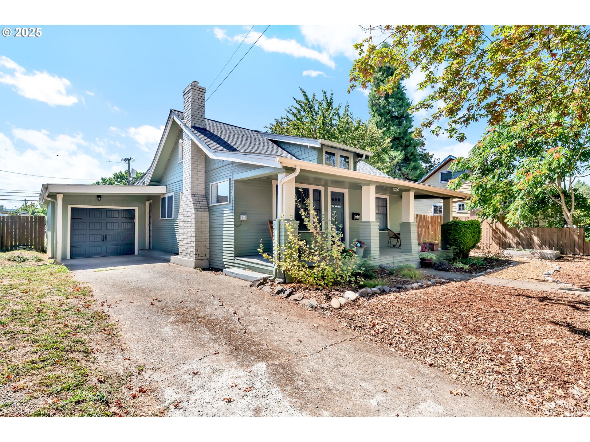 1400 W 5TH AVE