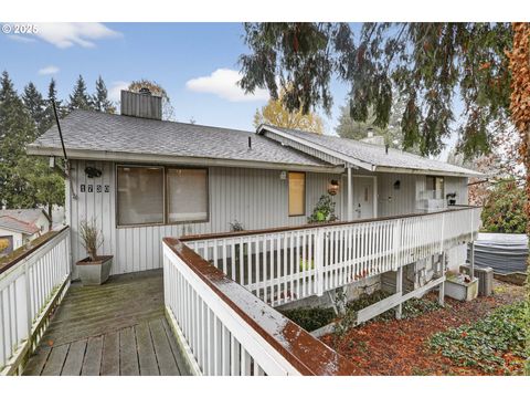 1730 6TH ST Columbia City OR 97018