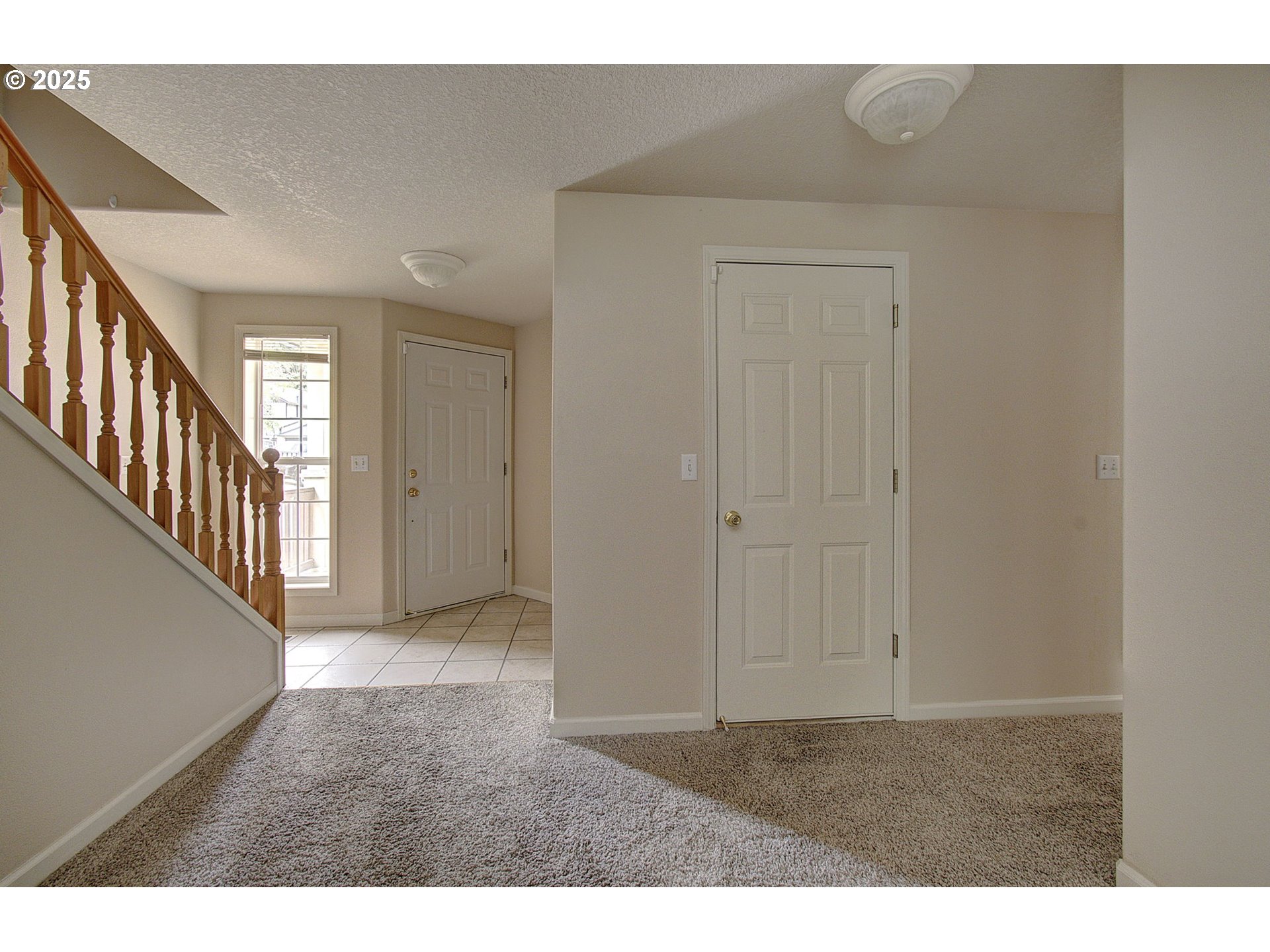 2101 NE 137TH CT