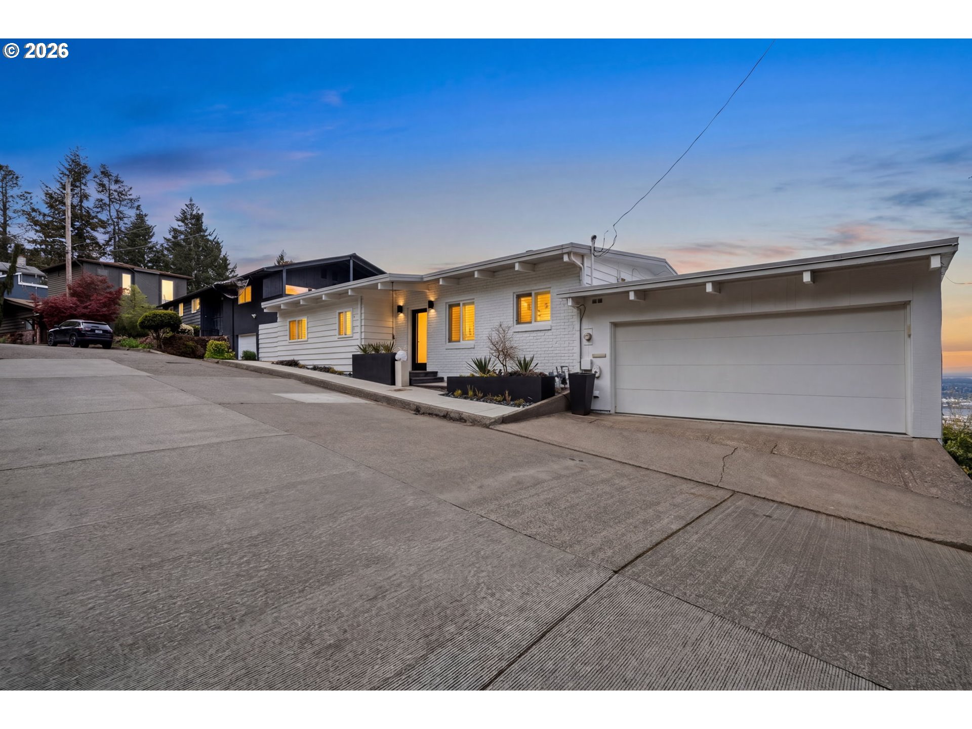 3065 NW RIO VISTA TER