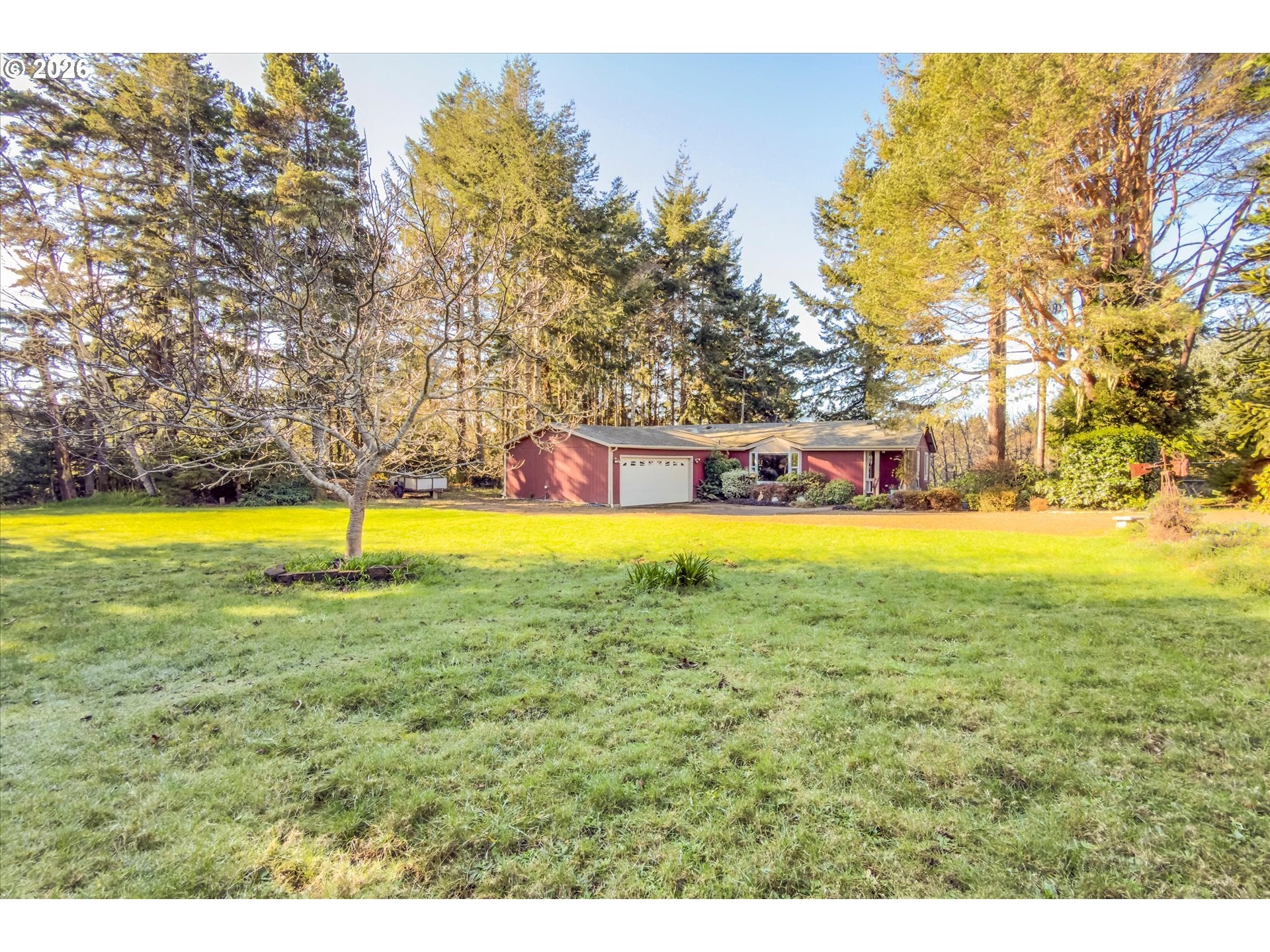 498 KLAMATH AVE SE