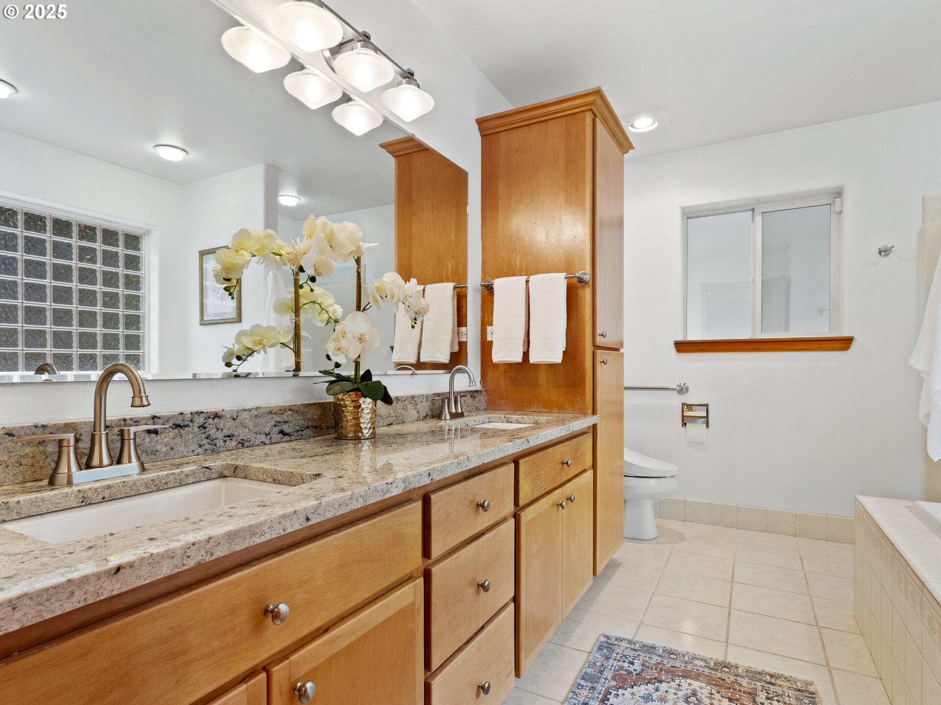 Battle Ground, Washington 98604, United States, 6 Bedrooms Bedrooms, ,4 BathroomsBathrooms,Residential,Active,243309