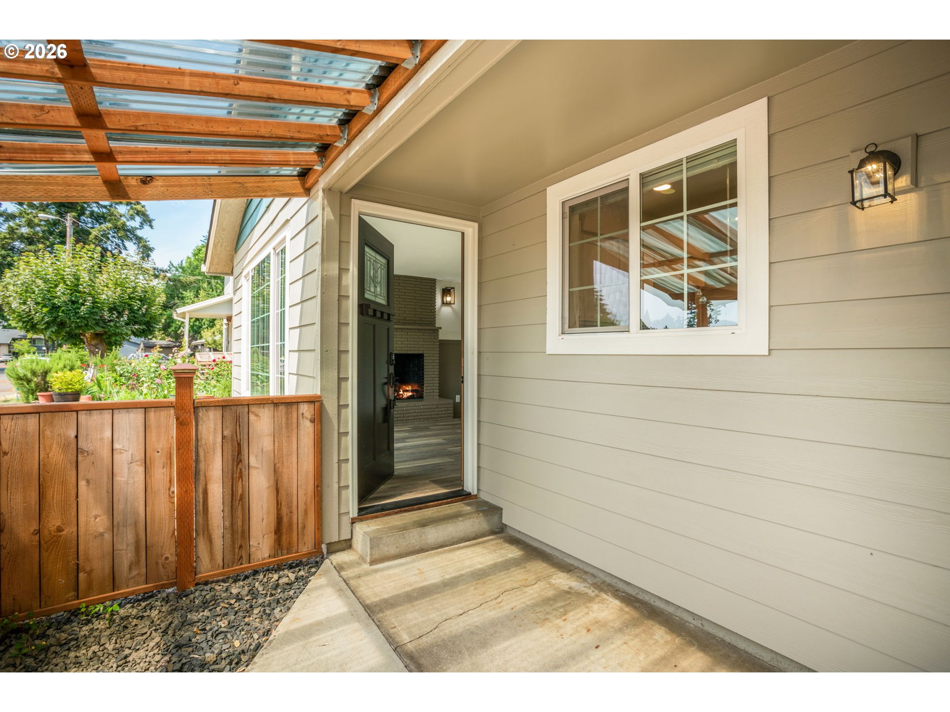 400 NW 6TH AVE