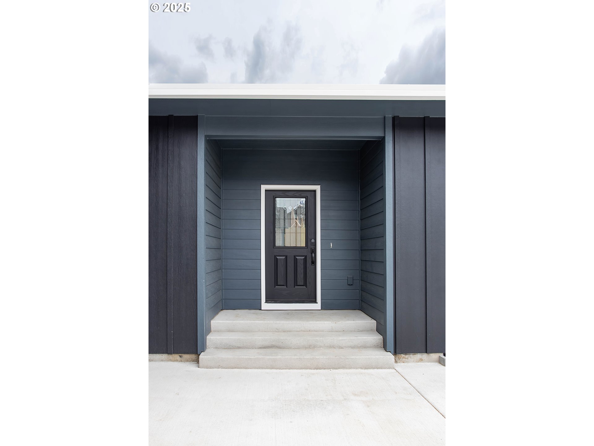 1100 NW 111TH CIR