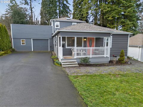 8015 SW 36TH AVE Portland OR 97219