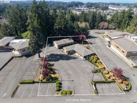 2695 N 17TH ST Coos Bay OR 97420