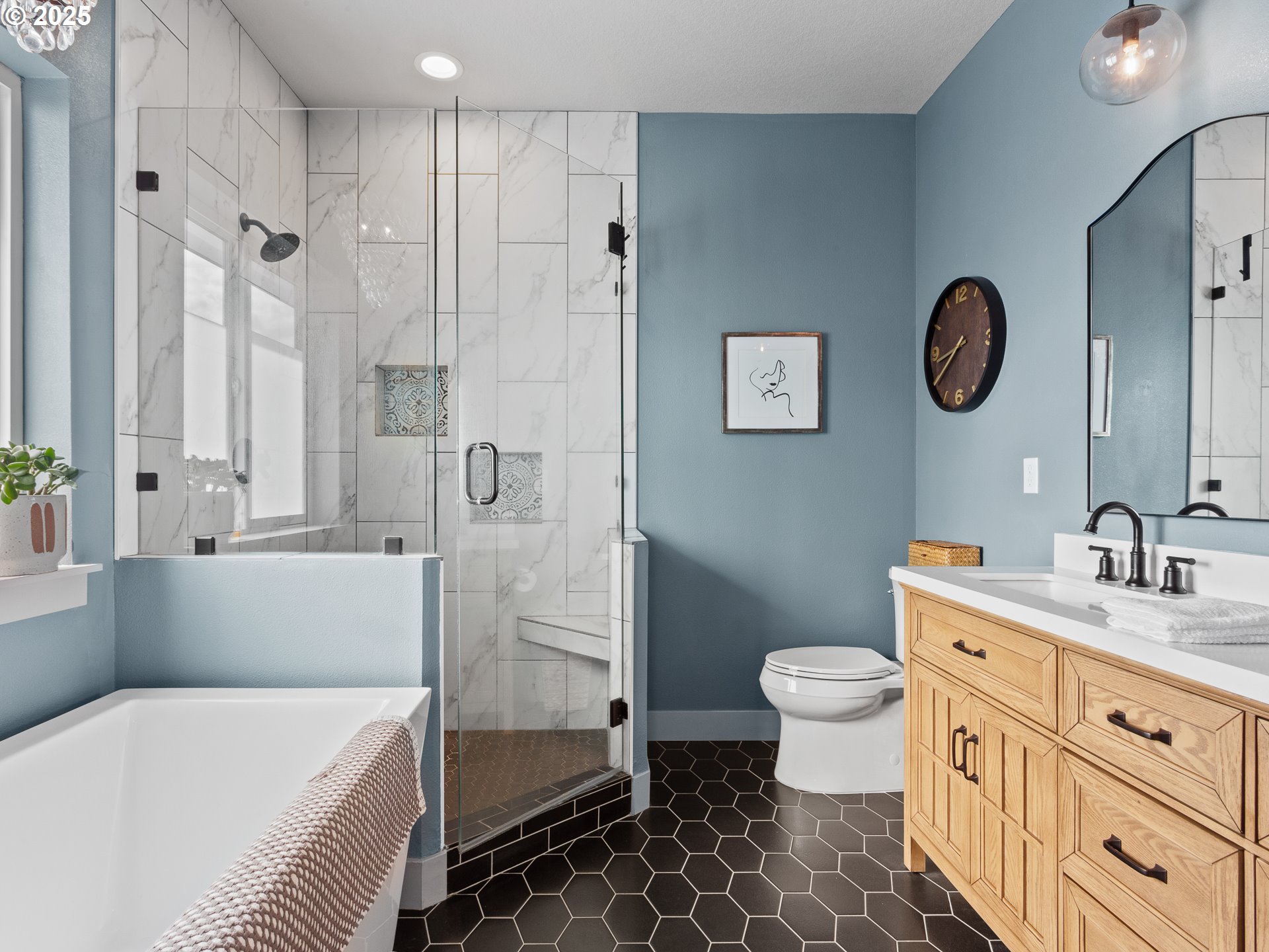 Washougal, Washington 98671, United States, 3 Bedrooms Bedrooms, ,3 BathroomsBathrooms,Residential,Active,92682