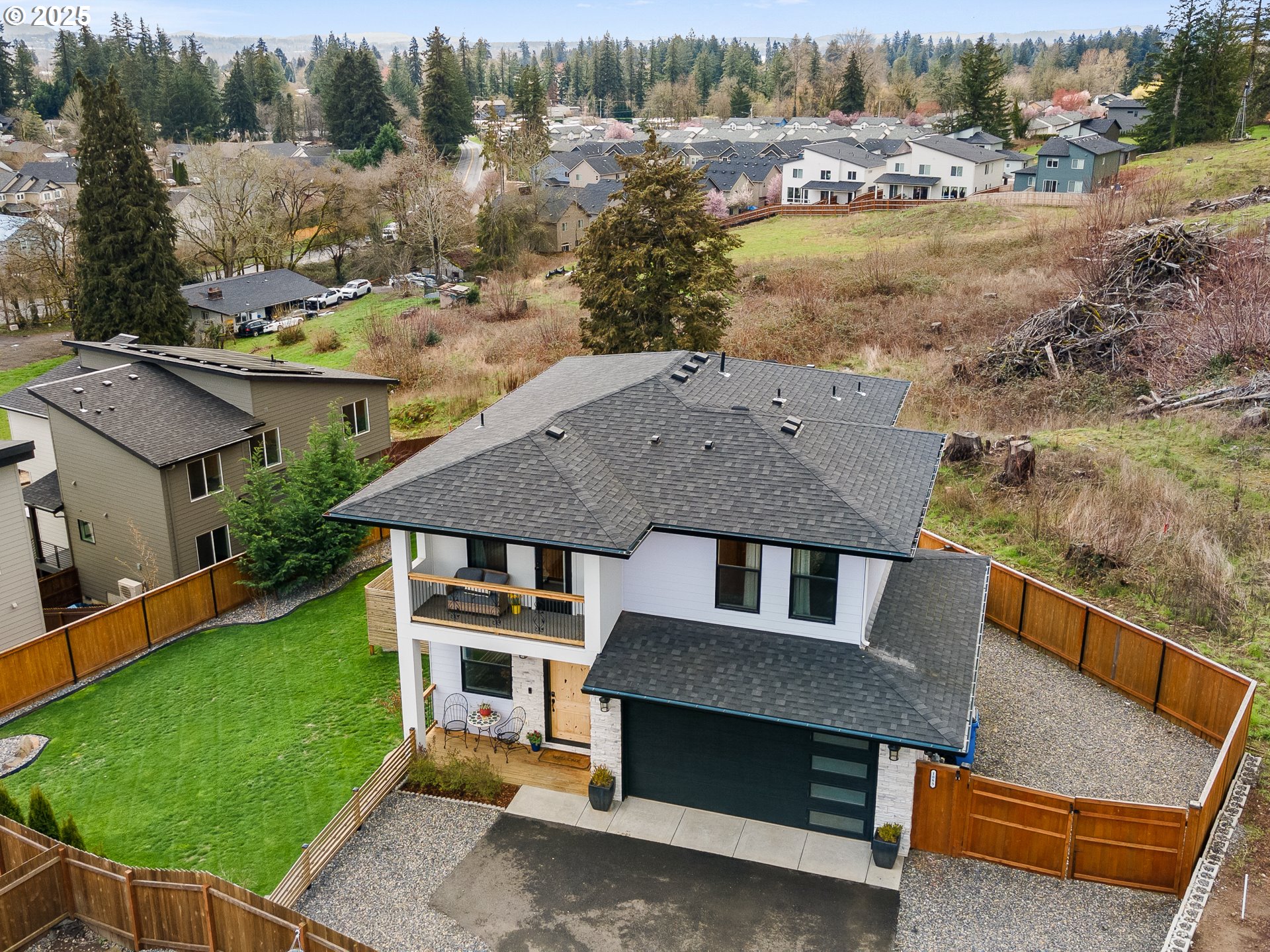 Washougal, Washington 98671, United States, 3 Bedrooms Bedrooms, ,3 BathroomsBathrooms,Residential,Active,92682