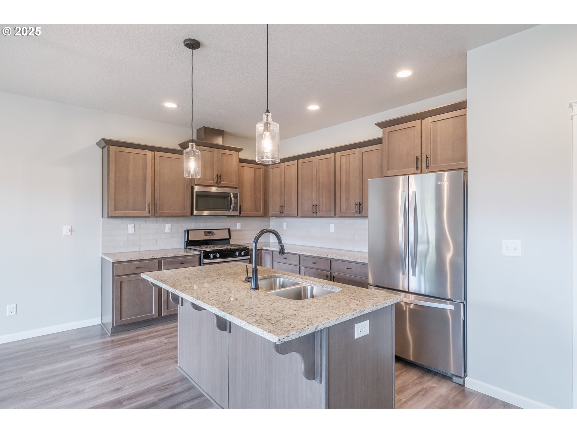 Albany, Oregon 97321, United States, 3 Bedrooms Bedrooms, ,2 BathroomsBathrooms,Residential,Active,139402