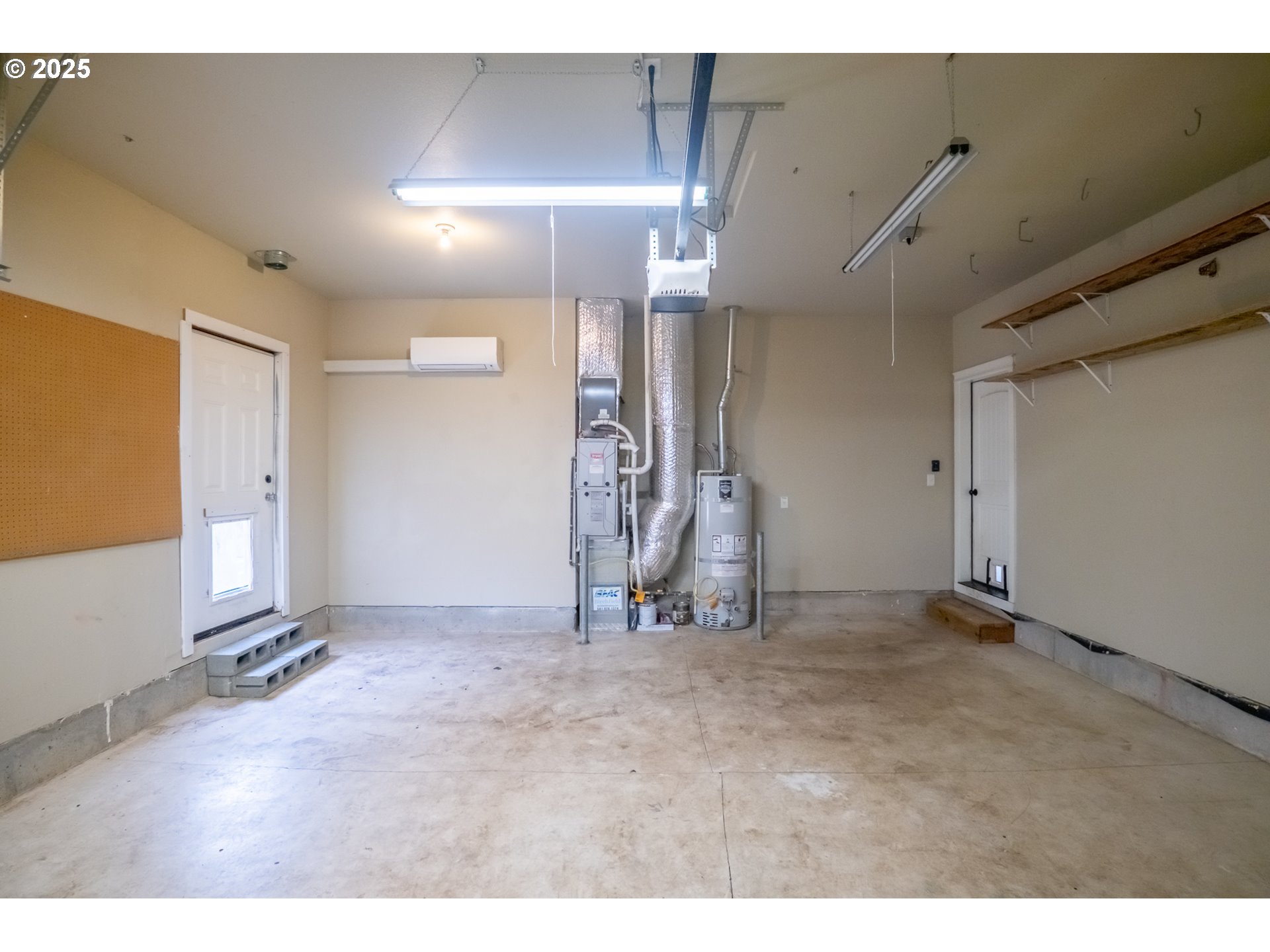 Albany, Oregon 97321, United States, 3 Bedrooms Bedrooms, ,2 BathroomsBathrooms,Residential,Active,139402