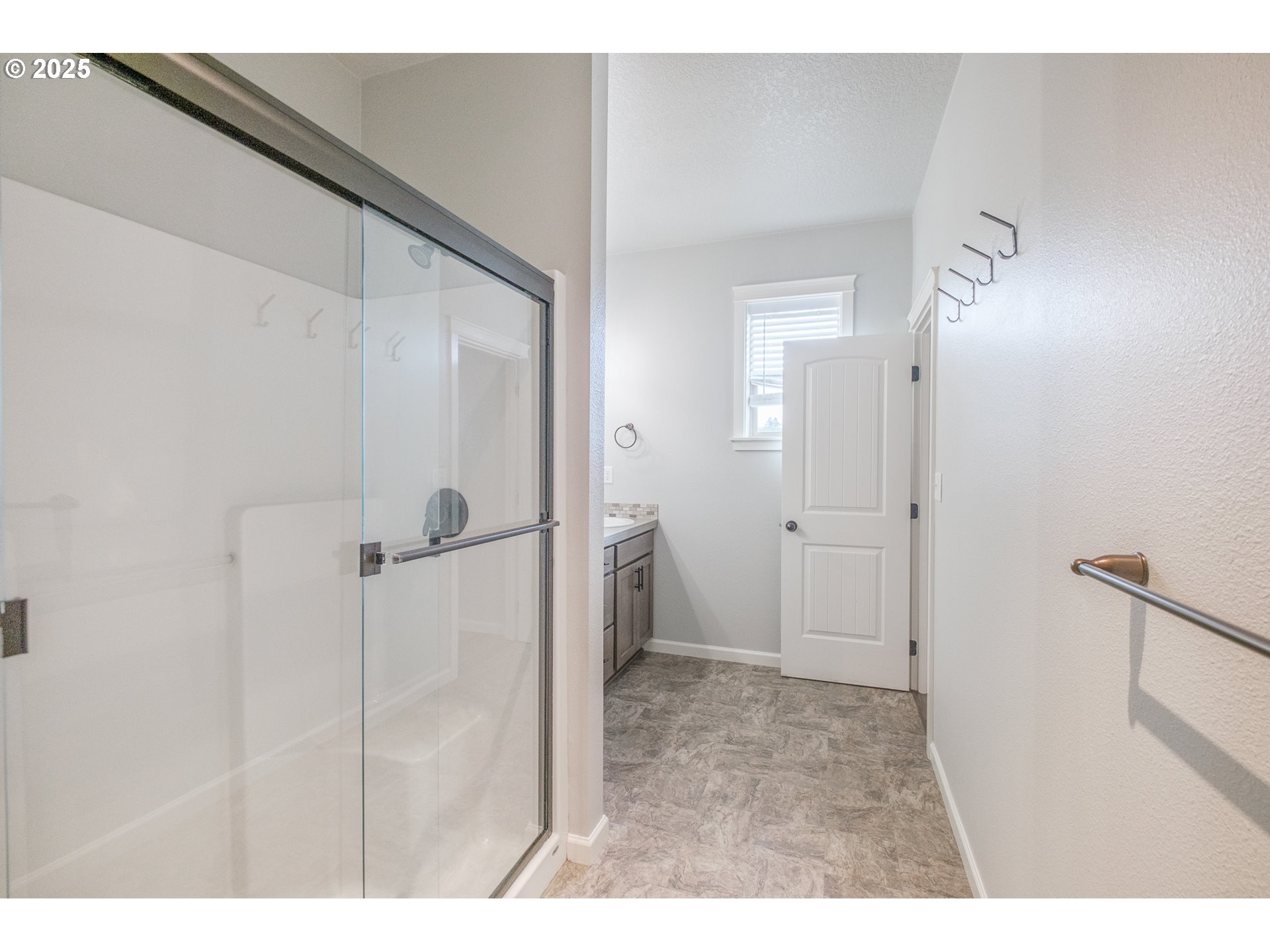 Albany, Oregon 97321, United States, 3 Bedrooms Bedrooms, ,2 BathroomsBathrooms,Residential,Active,139402