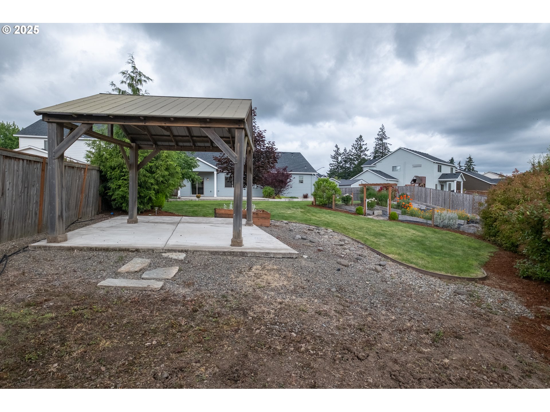 Albany, Oregon 97321, United States, 3 Bedrooms Bedrooms, ,2 BathroomsBathrooms,Residential,Active,139402