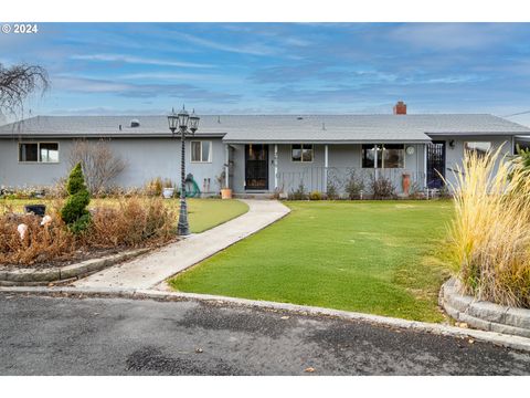 A home in Prineville