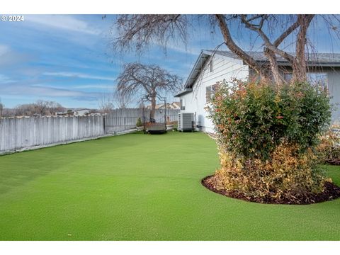 A home in Prineville