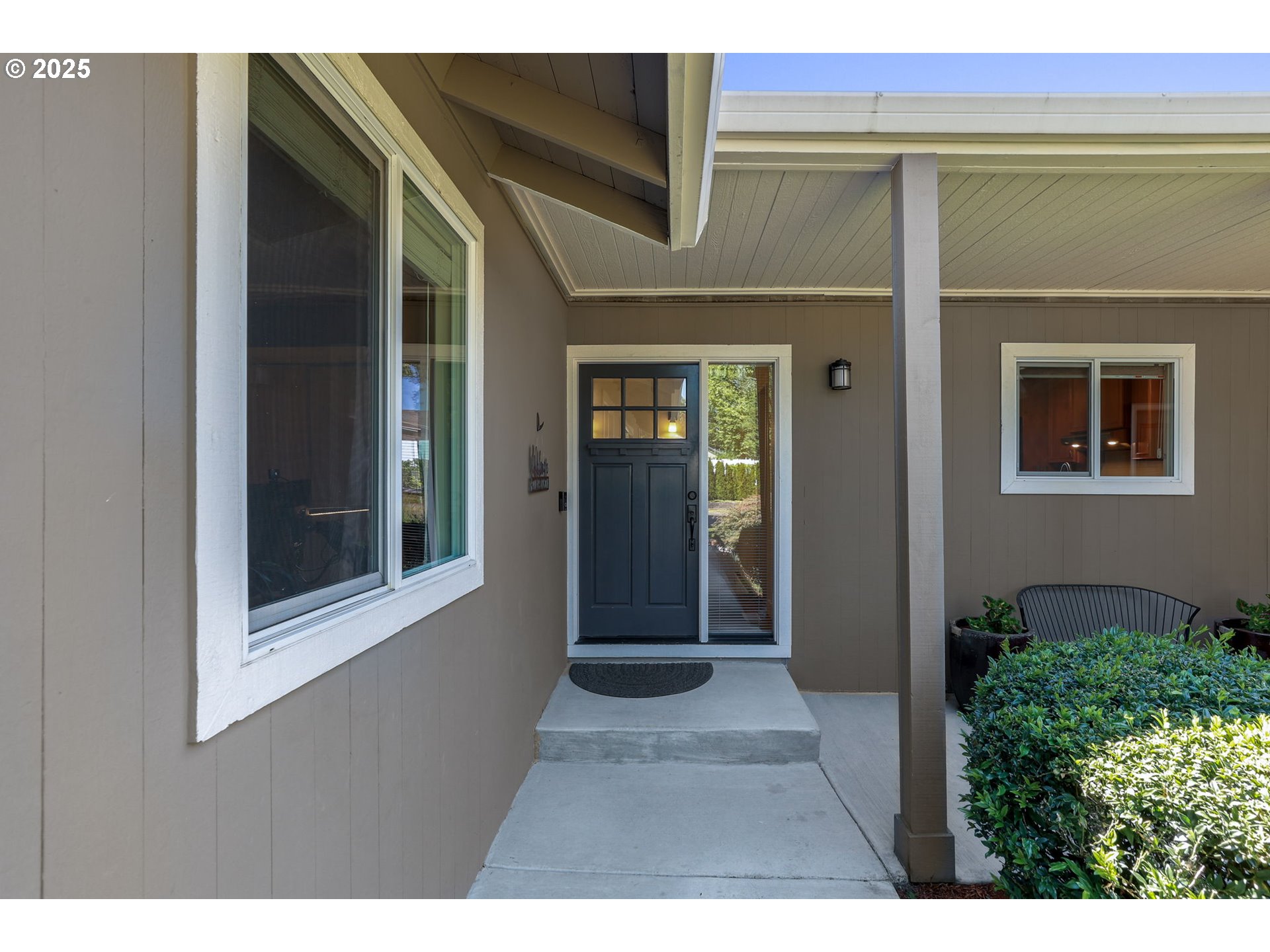 15430 NW OAKHILLS DR