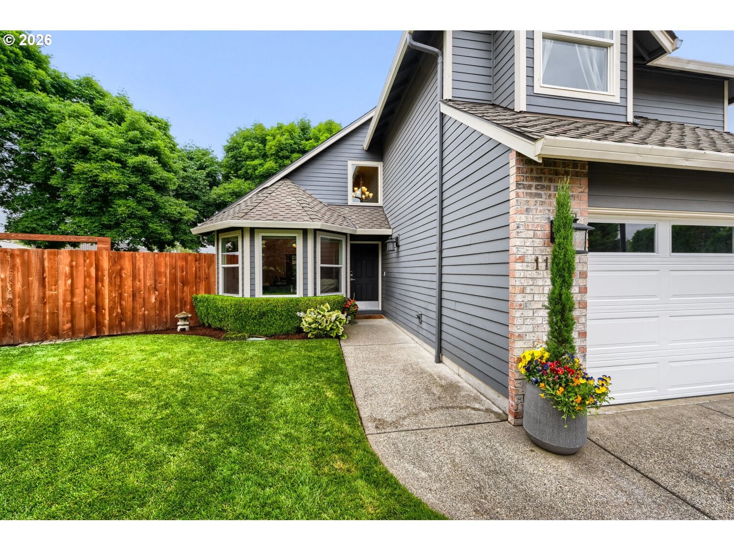 1121 SW 208TH PL