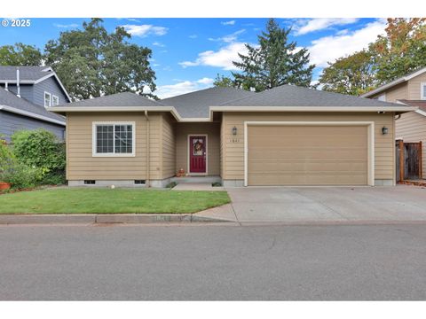 1641 CHASA ST Eugene OR 97401